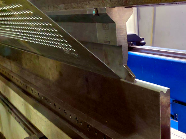 Sheet metal bending process 3